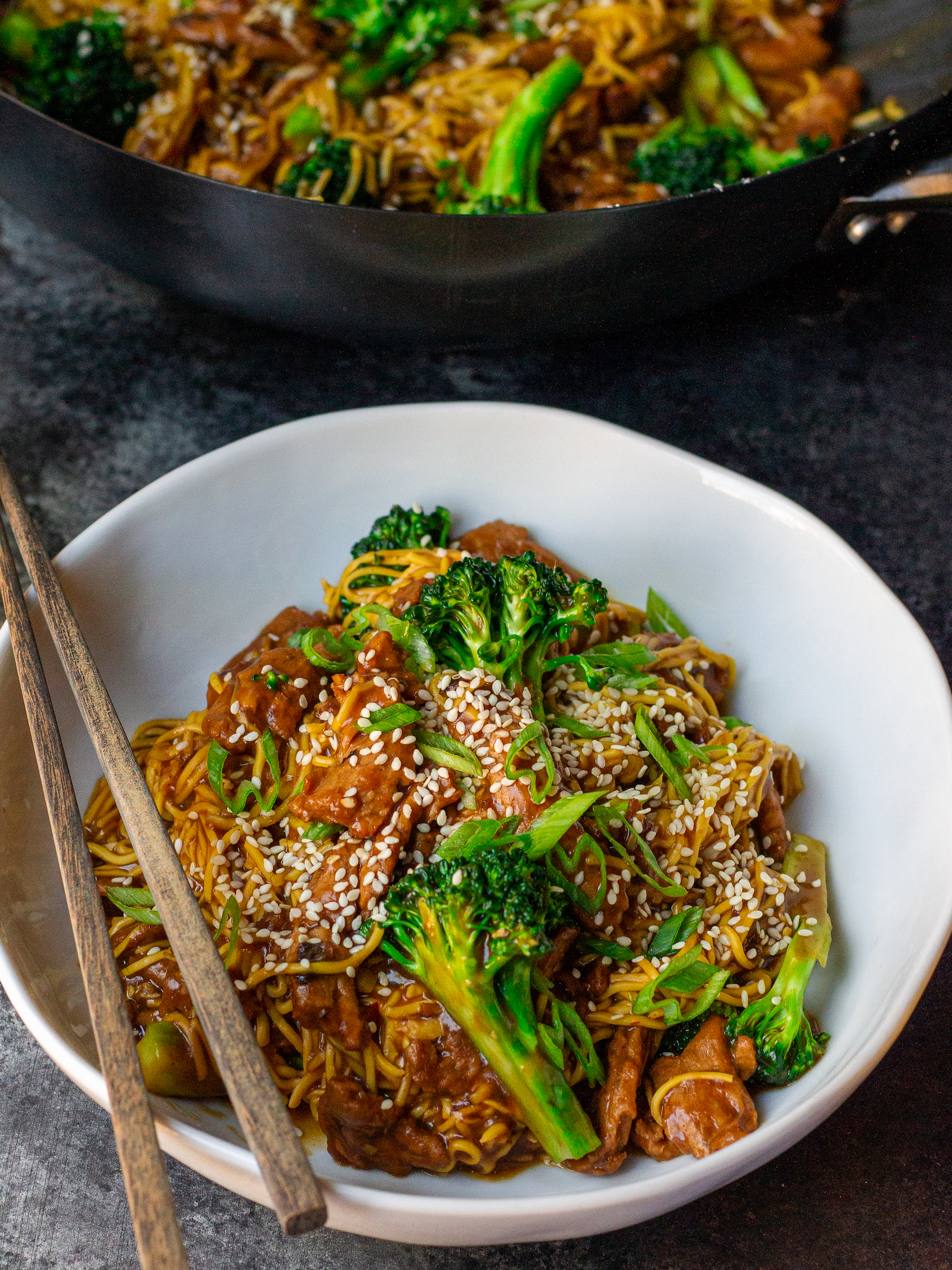 vegan beef and broccoli noodles